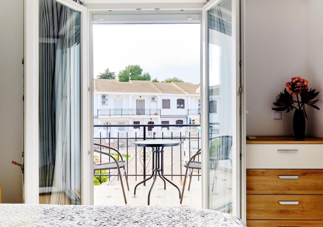 Family Bungalow La Zenia Beach Dehesa de Campoamor  Ngoại thất bức ảnh